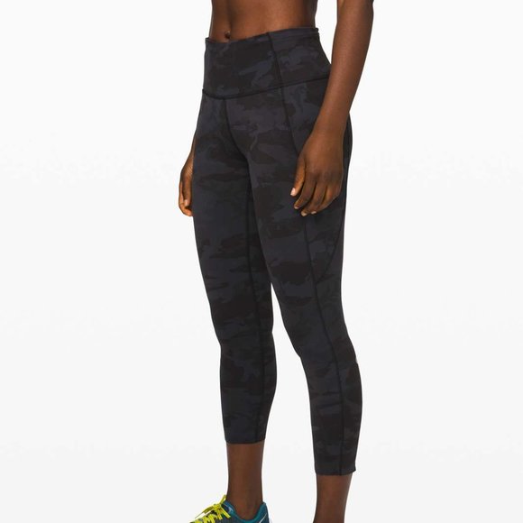 lululemon athletica Pants - Lululemon Fast & Free Crop II  23" Camo Leggings Sz 14